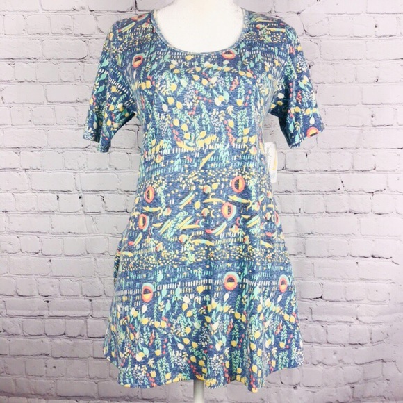 Lularoe Blue Floral Perfect T Shirt Size Small - Picture 1 of 4